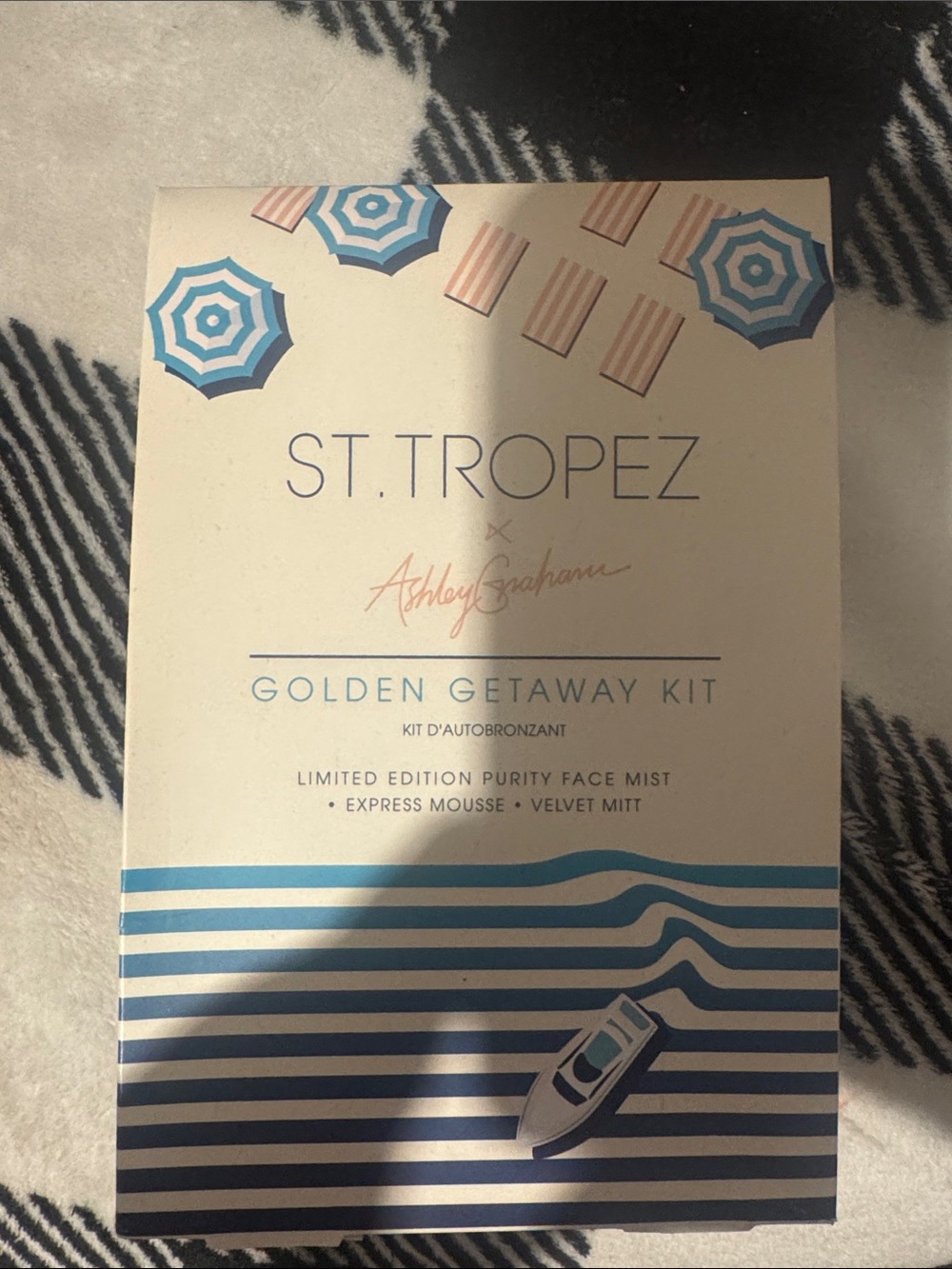 St. Tropez Blue & Cream Golden Getaway 3 piece Kit! $55RETAIL